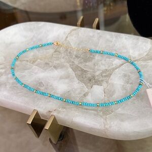 Elegant Turquoise and Gold Necklace